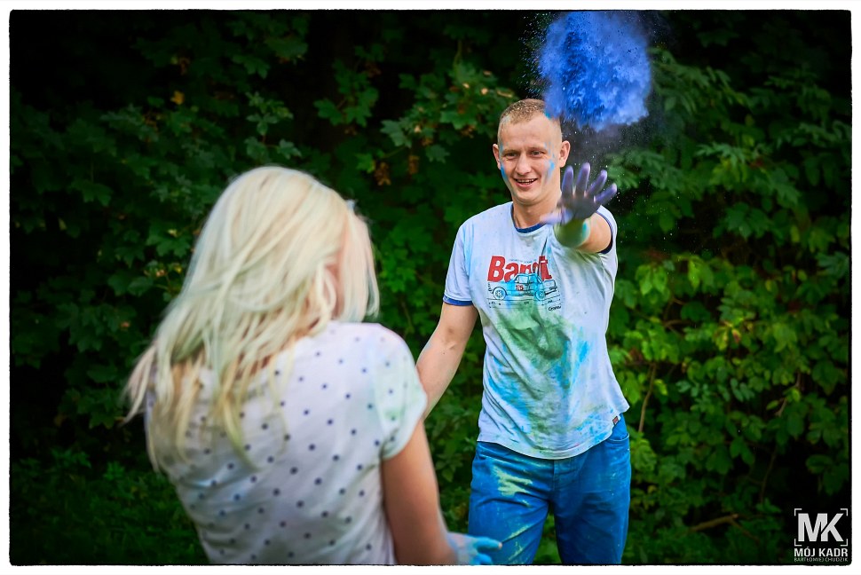 rzut proszkiem holi